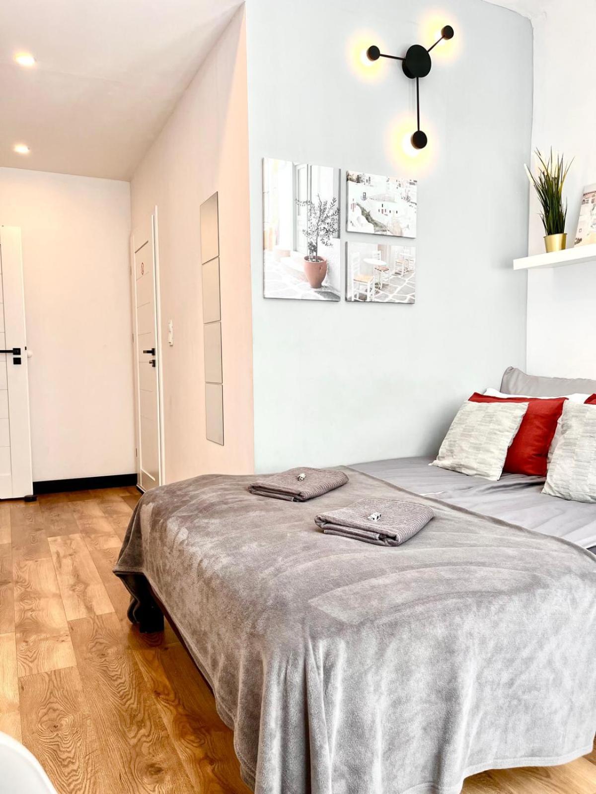 Special 1 Bed Room Condo Warszawa Center 外观 照片